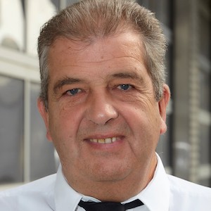 T. Henseler